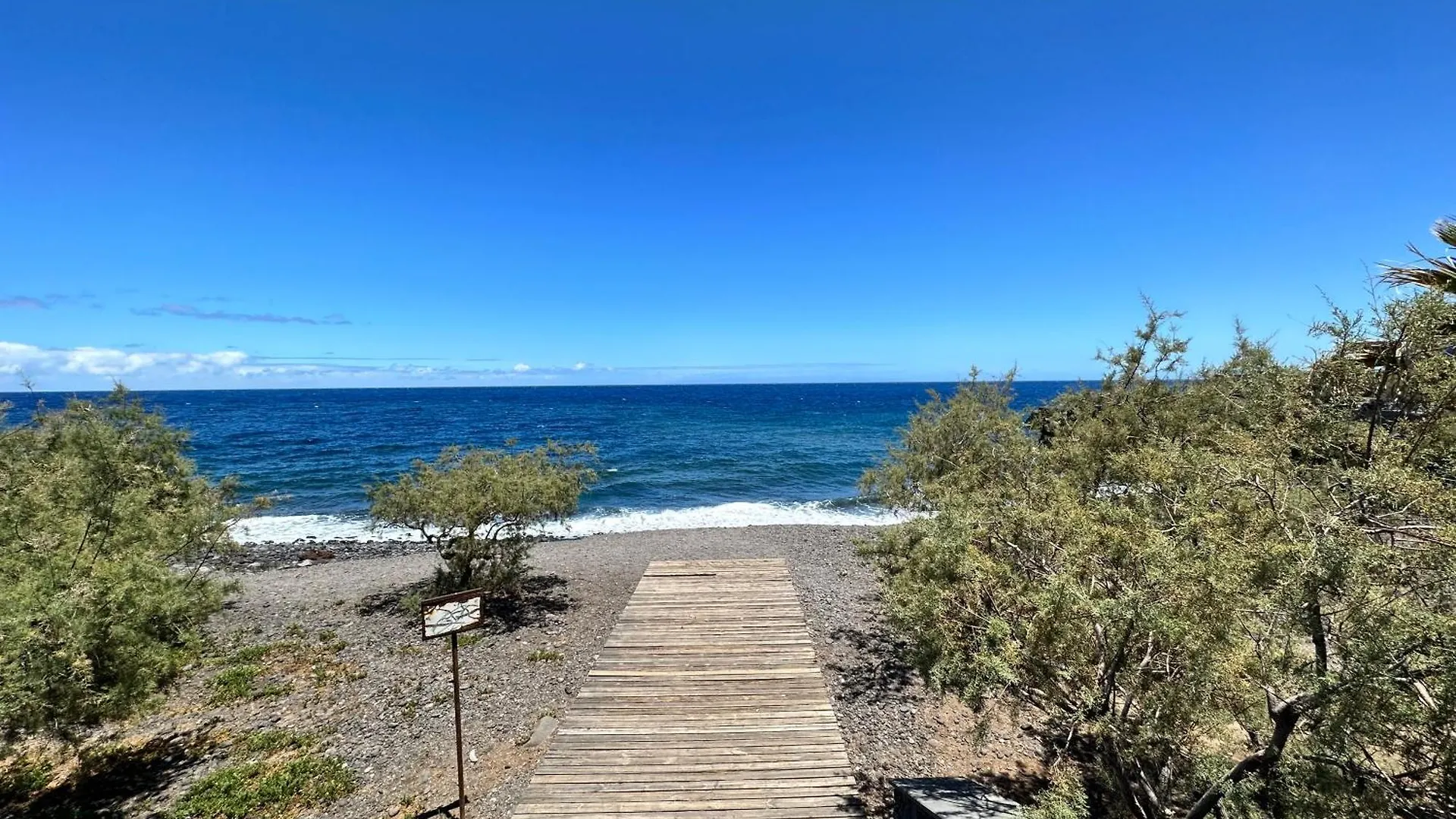 Vivienda Carolina Apartment Santa Cruz de Tenerife Spain